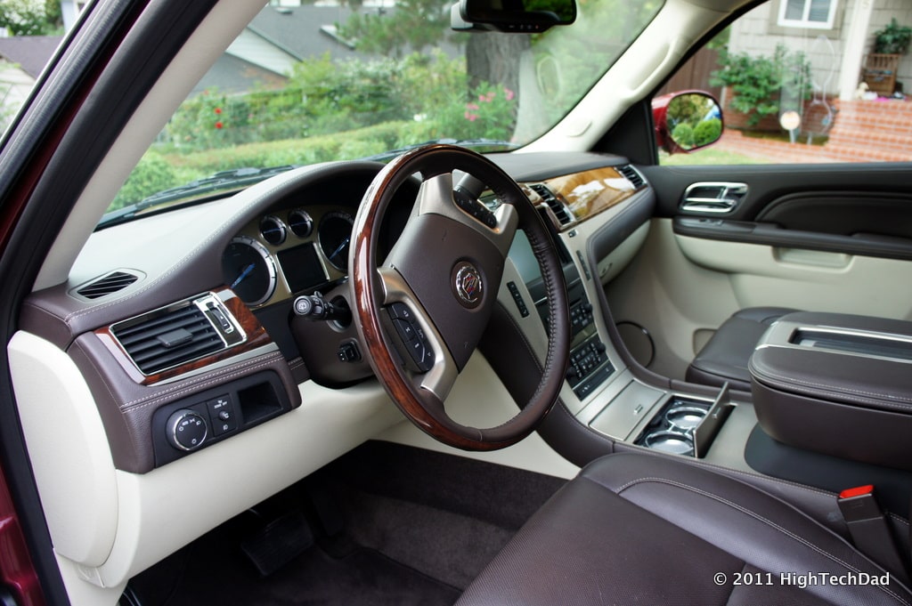 2005 Cadillac Escalade ECM Interior